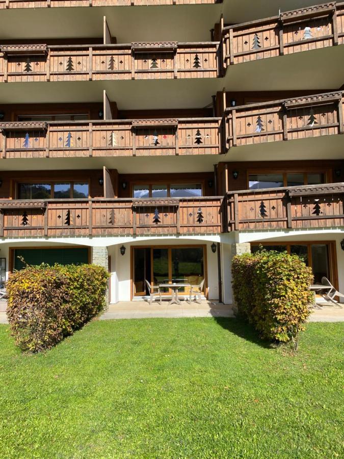 Aparthotel Mountain River Resort Val d'Illiez Bagian luar foto