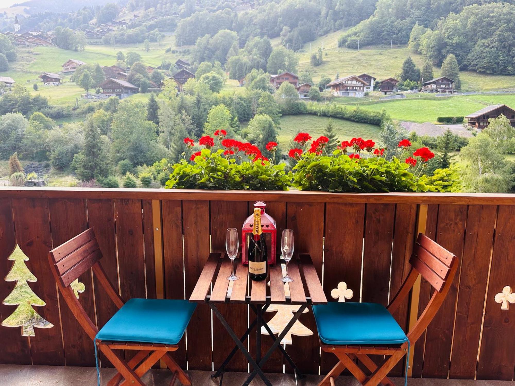 Aparthotel Mountain River Resort Val d'Illiez Bagian luar foto