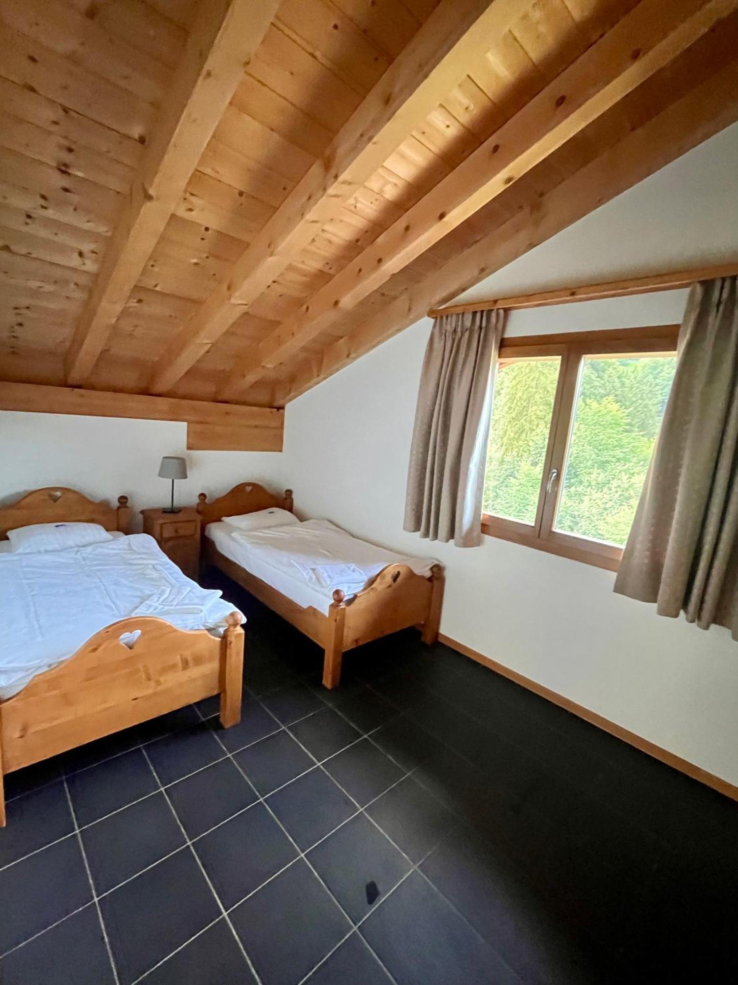 Aparthotel Mountain River Resort Val d'Illiez Bagian luar foto