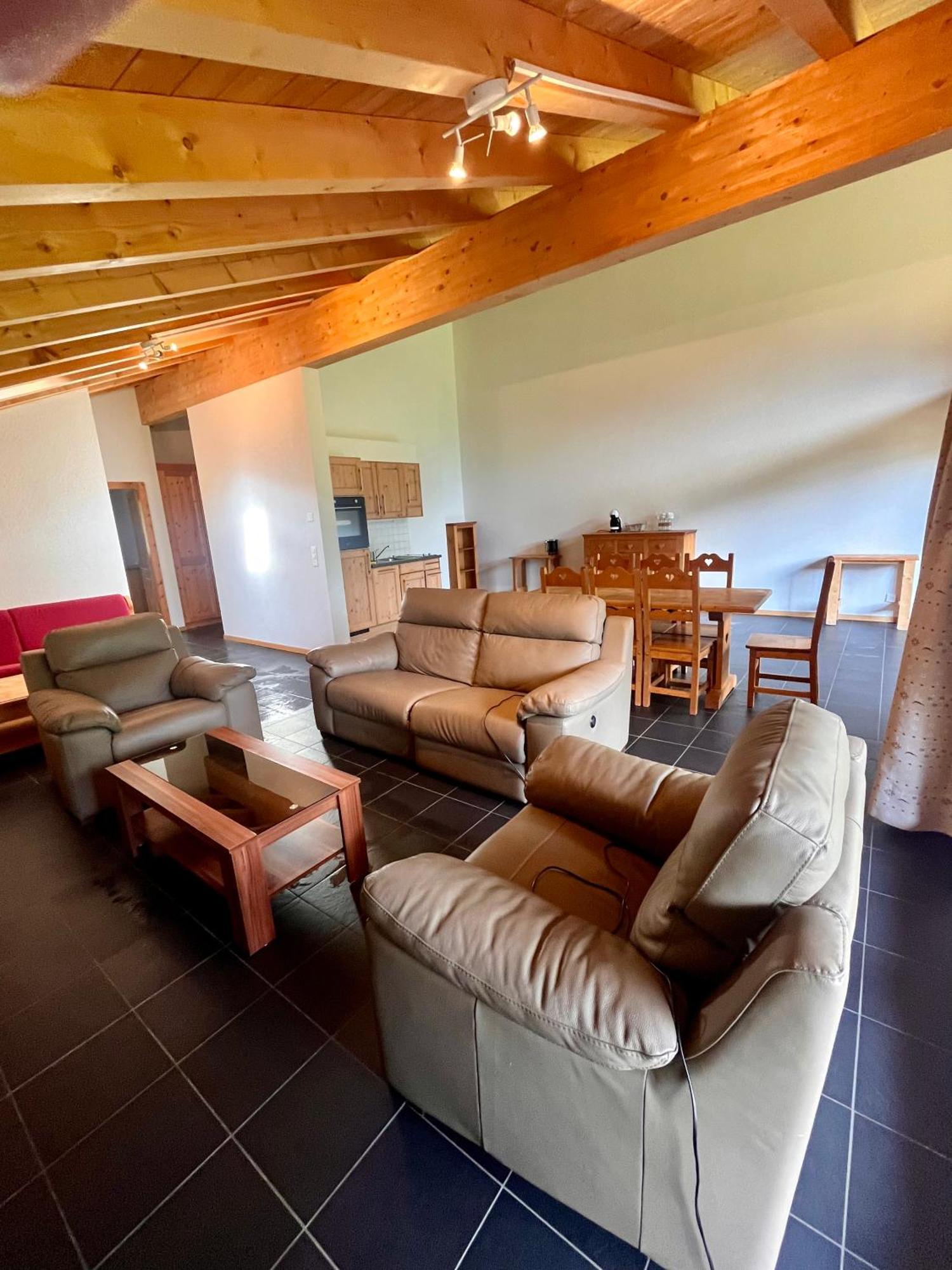 Aparthotel Mountain River Resort Val d'Illiez Bagian luar foto