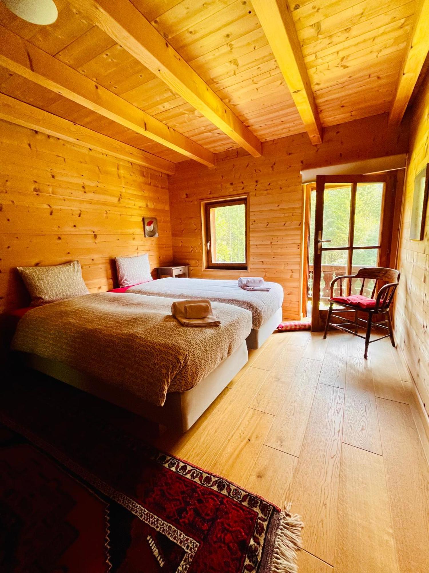 Aparthotel Mountain River Resort Val d'Illiez Bagian luar foto