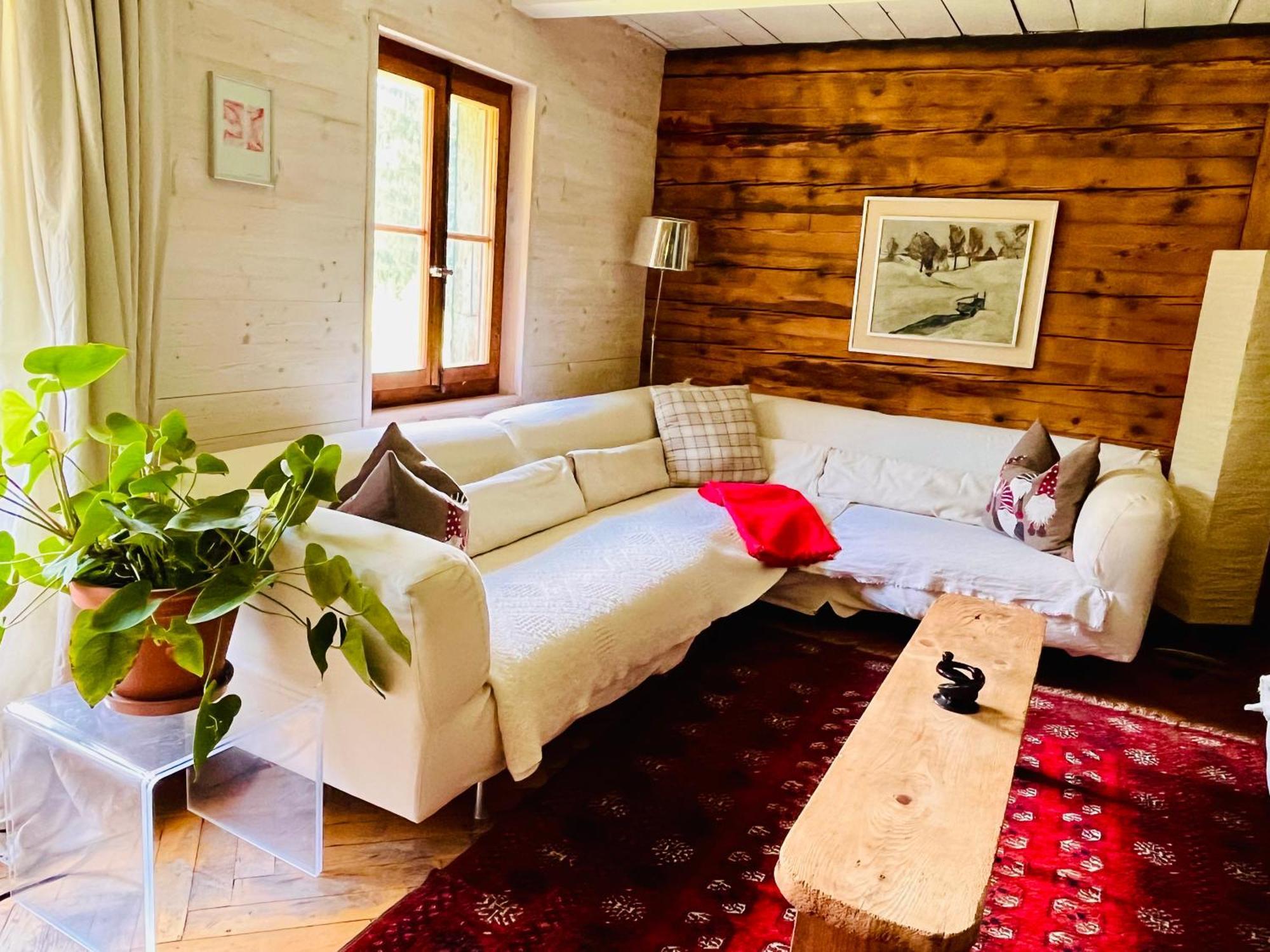 Aparthotel Mountain River Resort Val d'Illiez Bagian luar foto