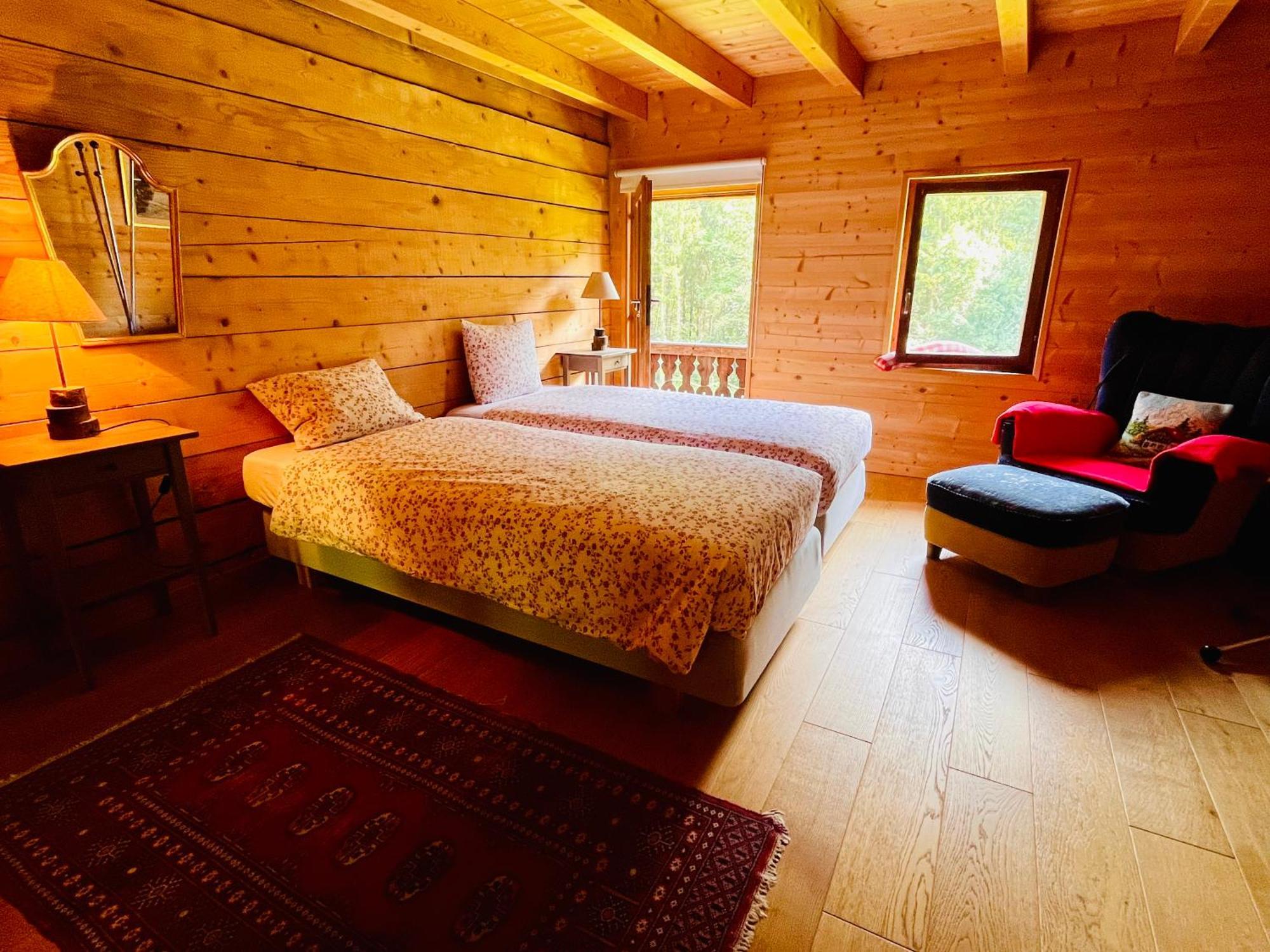 Aparthotel Mountain River Resort Val d'Illiez Bagian luar foto
